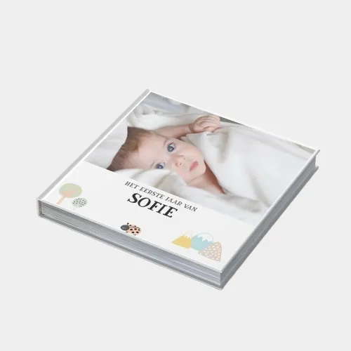 Klikkie baby photo book - My First Year book with baby on the cover